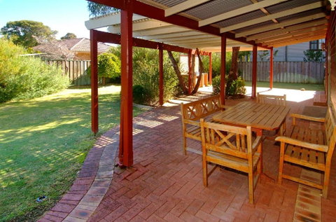 Rosewood Cottage - Go Out 0