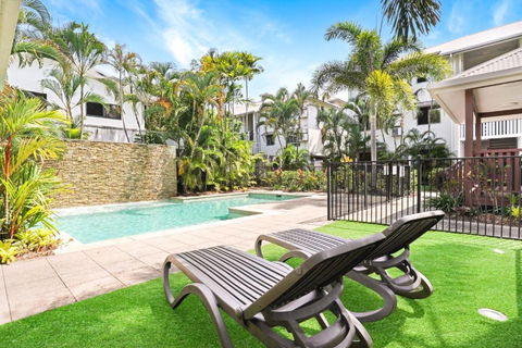 Royal Pavillions City Escape - Pubs and Clubs 1