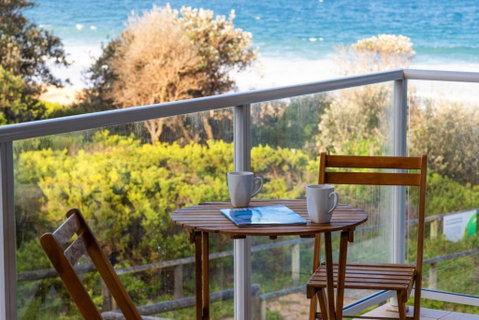Royal Surf - Direct Beachfront - Go Out 1
