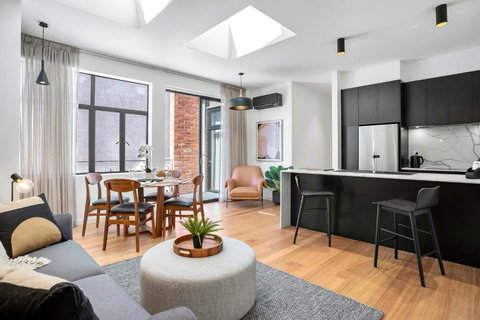 Sanctuary At Saddlers - Where Rustic Meets Refined - Go Out 1