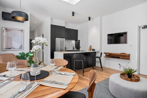 Sanctuary At Saddlers - Where Rustic Meets Refined - Go Out 3