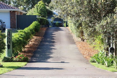 Salamander Bay Bed And Breakfast - Go Out 2