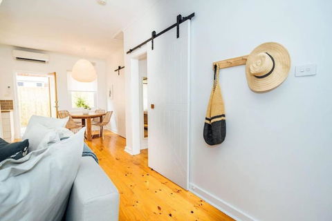 Salt At Arlo Refined Luxury In Glenelg - Pubs and Clubs 3