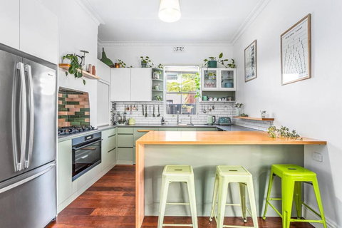 Saltbush Cottage In Fabulous South Fremantle - Pubs and Clubs 1