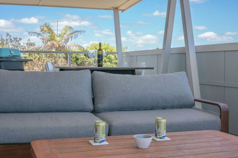 Saltwater - Go Out 3