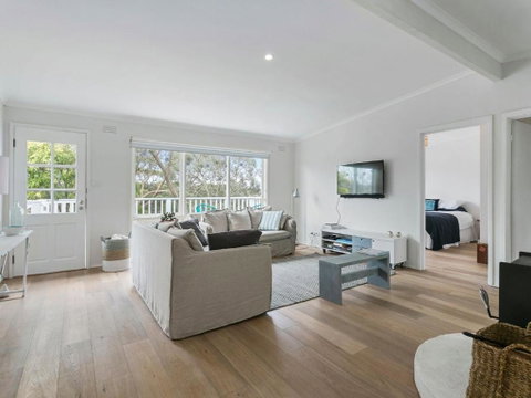 Saltwood Blairgowrie - Go Out 1