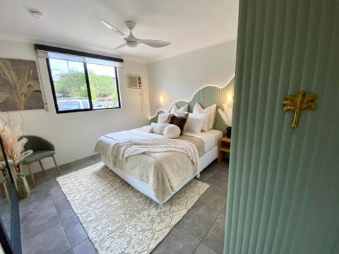 San Antone Luxury In The CBD - Pubs and Clubs 1