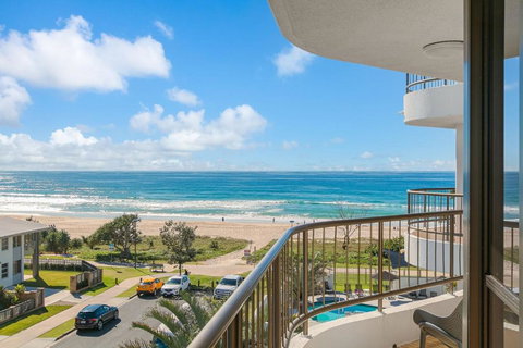 San Simeon 33 - Go Out 2