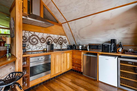 Sanctuary - Bruny Island - Go Out 1