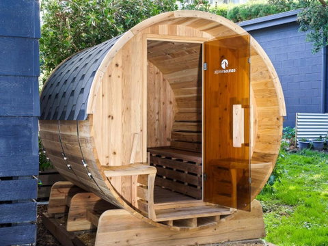 Sand & Sauna Retreat - Go Out 3