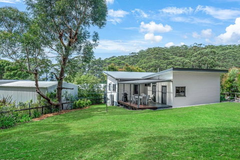 Sandlines At Hyams Beach - Go Out 2