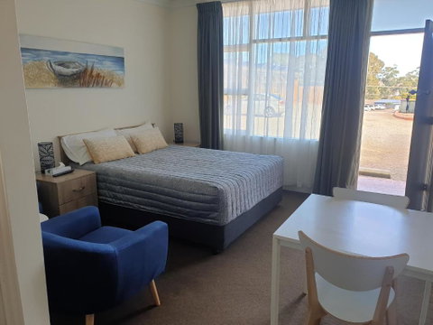 Sandpiper Motel Ulladulla - Go Out 0