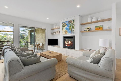 Sandpiper Portsea - Go Out 0