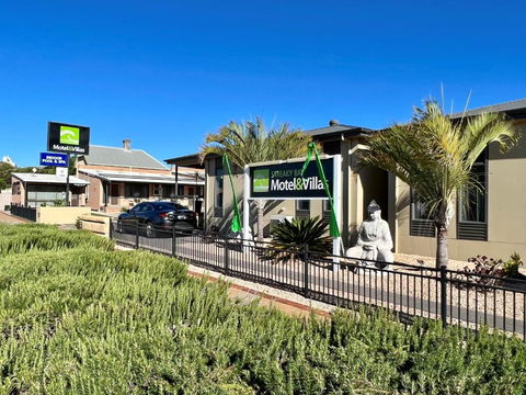 Streaky Bay Motel And Villas - Pubs and Clubs 0