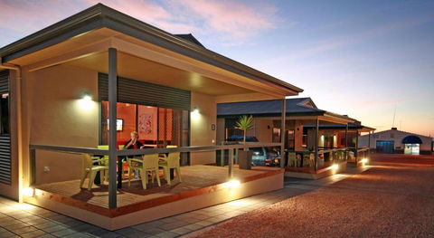 Streaky Bay Motel And Villas - Pubs and Clubs 1
