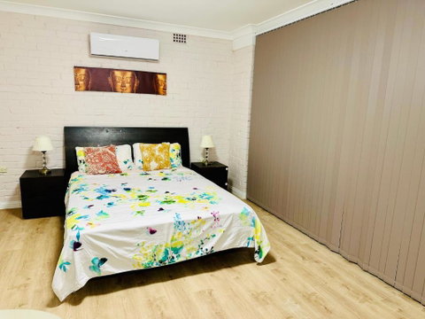 Studio In Turramurra - Go Out 3