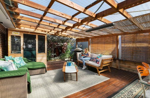 The Carrum Escape - Pubs and Clubs 0