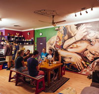 Beachside Backpackers - Go Out