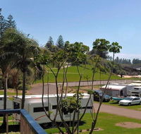 Beachside Getaway - 150m to beach - Pubs and Clubs