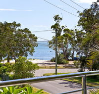Beachside Haven - Your Perfect Oasis Home - Pubs and Clubs