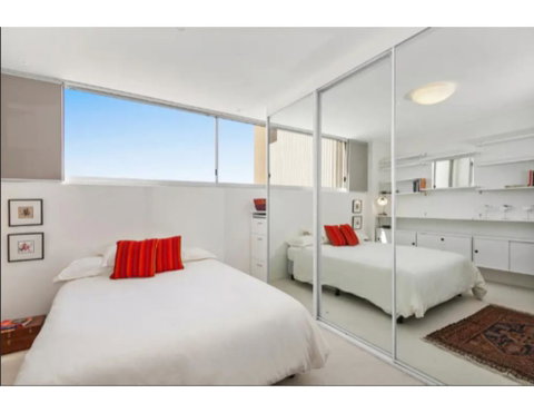 Beachside Paradise - Ocean Views, Central Position - Go Out 1