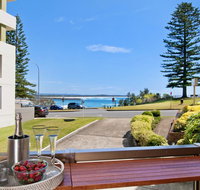 Beauty at the Beach - modern beachfront apartment - Go Out