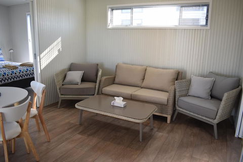 Bega Caravan Park - Go Out 3