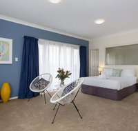 Bella Vista Townhouse with Views - Go Out