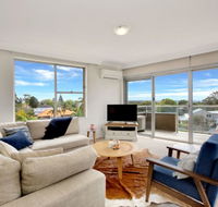 BELLEVUE BELLE - Hosted by L'Abode Accommodation - Go Out