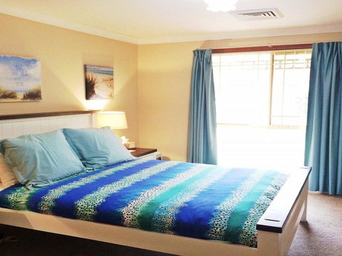 Benvenue - Resort Style With Pool - Go Out 1