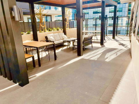 Best Located Brand New Apartment In Canberra CBD - Pubs and Clubs 1