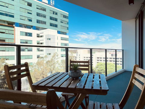 Best Located Brand New Apartment In Canberra CBD - Pubs and Clubs 3