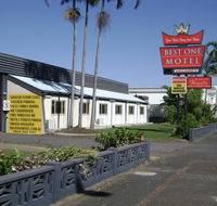 Best One Motel - Pubs and Clubs