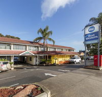 Best Western Adelaide Granada Motor Inn - Pubs and Clubs