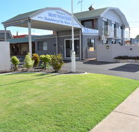 Best Western Bundaberg City Motor Inn - Pubs and Clubs