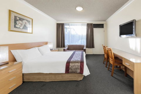 Best Western Governor Gipps Motor Inn - Go Out 1