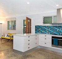 Betty's at Lennox Head - Air Conditioned - Pubs and Clubs