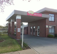 Big Valley Lakeside Paradise Motor Inn - Pubs and Clubs