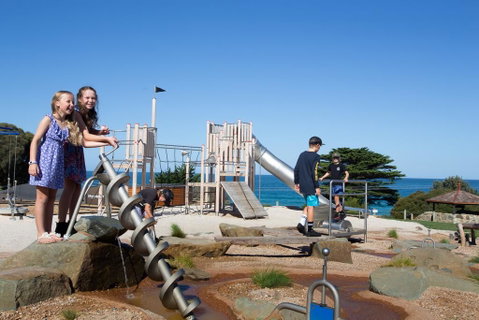 BIG4 Apollo Bay Pisces Holiday Park - Pubs and Clubs 1
