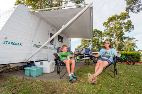 BIG4 Traralgon Park Lane Holiday Park - Go Out 1
