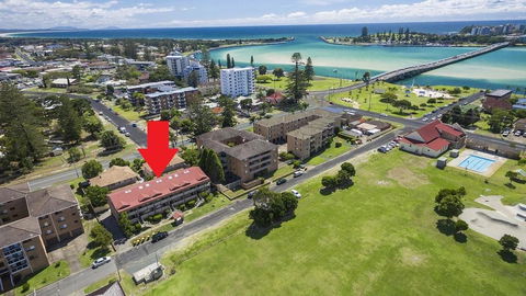 Birchgrove Terrace, Unit 3, Recreation Lane - Go Out 0