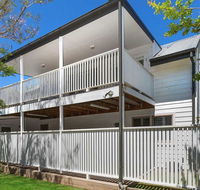 Blake Loft on Manning - 500 metres to two beaches - Pubs and Clubs