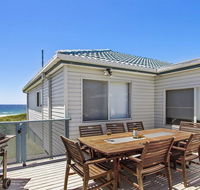 Blue Horizon - beachfront with fireplace - Pubs and Clubs