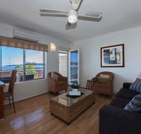 Blue Vista Unit 8/13 Victoria Parade - Pubs and Clubs