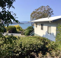 Blue Waters Holiday Cottages - Pubs and Clubs