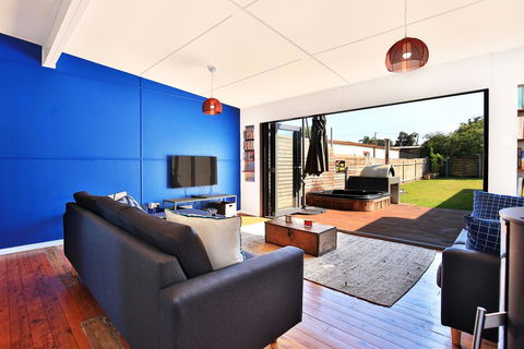 Bluetongue @ Culburra - Pet Friendly - 4 Mins To Beach - Pubs and Clubs 2