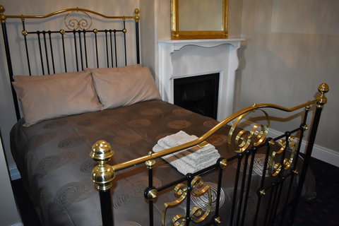 Blyth Hotel - Go Out 2