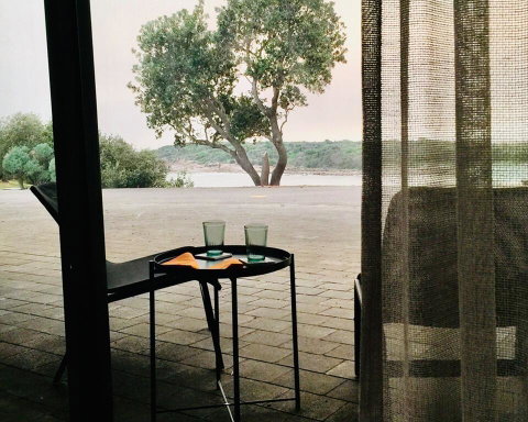 Boat Harbour Apartment - Go Out 1