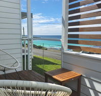 Boat Harbour Beach Luxury Villa - Pubs and Clubs