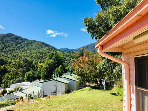 Bogong Village - Pubs and Clubs 3